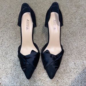JustFab Pumps